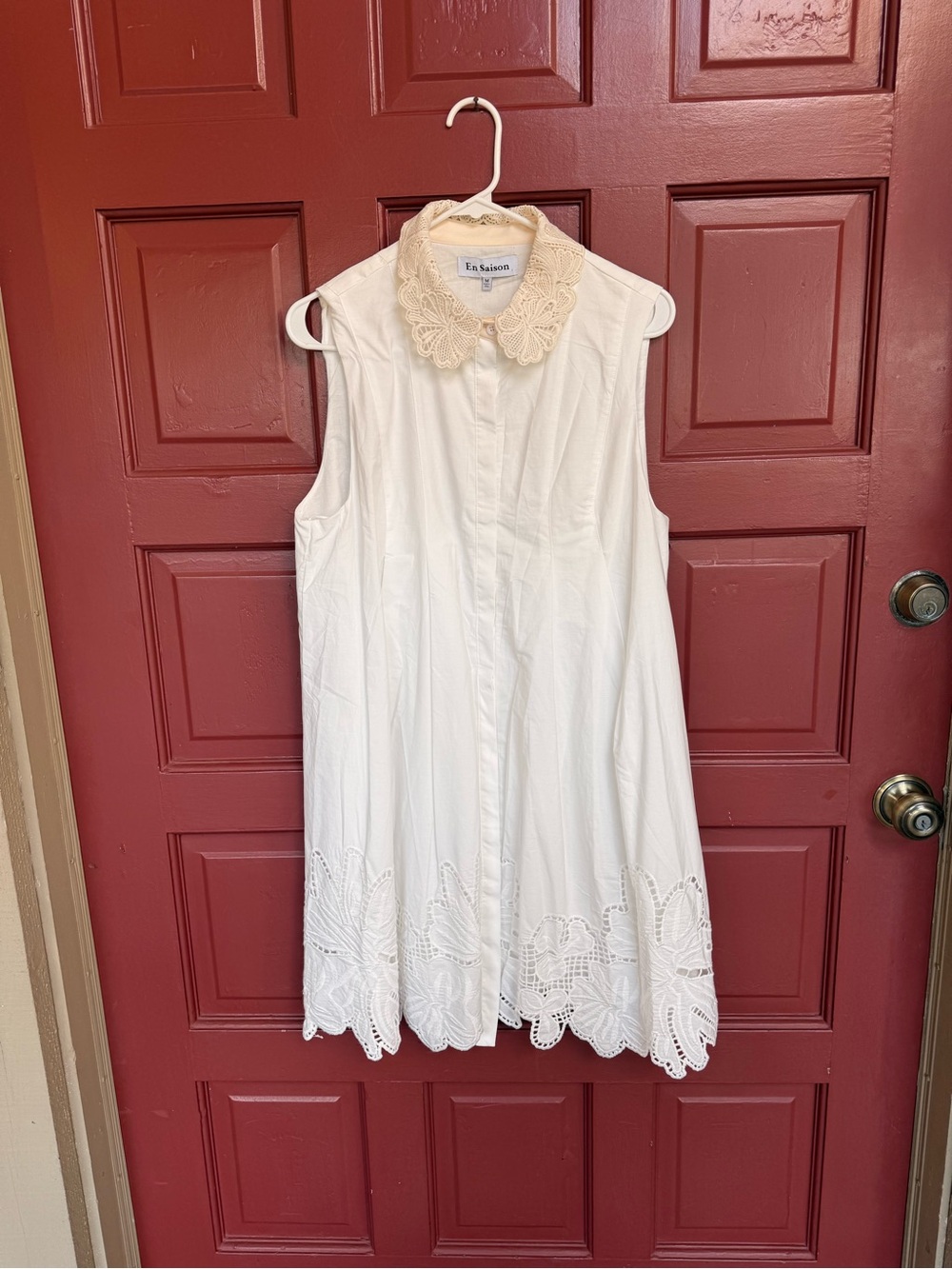 En Saison Cream-Collar White Sleeveless Eyelet Mini Dress